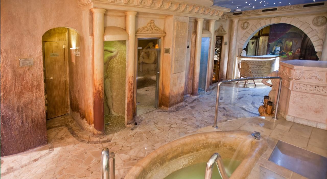 Отель Manor House Spa Хлевиска-44